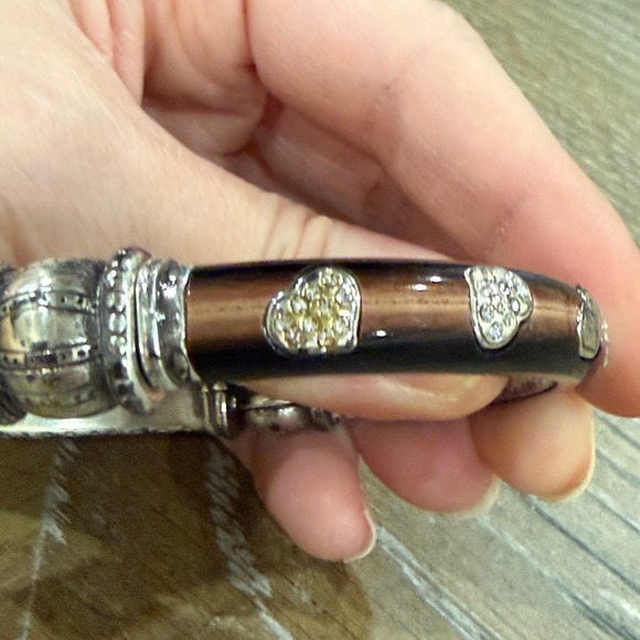 Brighton Brown Lucite Crystal Heart Hinged Bangle Bracelet Silver Plated - Picture 3 of 8